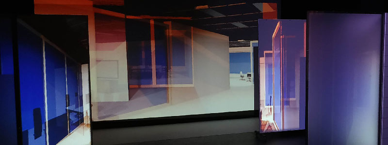  Spectacle «Nina et les Managers». Image et vidéo du spectacle. Mise en scène  Ghislaine Beaudout. Compagnie Le regard du Loup. Création Vidéo : Sébastien Sidaner.