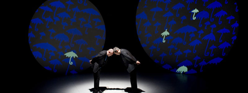 Erik Satie, mémoire d'un amnésique, une pièce de théâtre mise en scène par le Théâtre National  de Toulouse, création vidéo : Sébastien Sidaner.