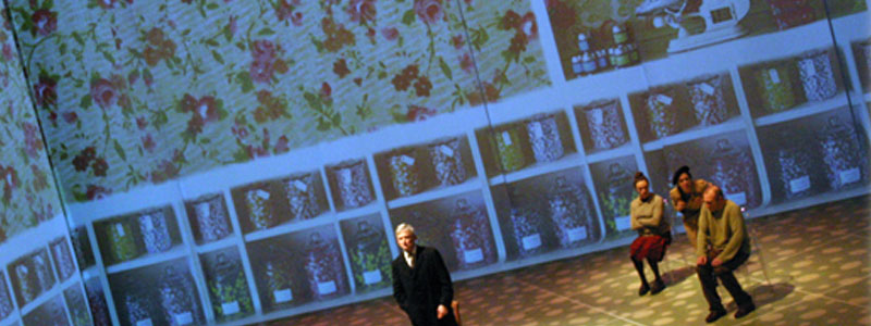 Design Vidéo de Sébastien Sidaner. mise en scène par par Agathe Mélinand, le Théâtre National de Toulouse. Short stories de Tennessee Williams.