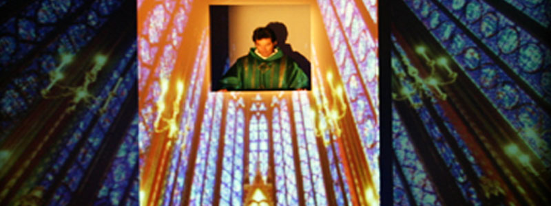 Les vœux du cœur, image de la création vidéo de Sébastien Sidaner. Une pièce de théâtre mise en scène par Anne Bourgeois, le théâtre la bruyère.